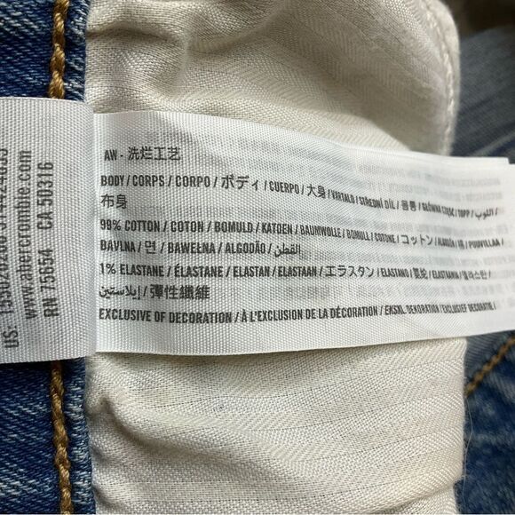 A&F Ankle Straight Ultra High Rise 27 Short Ripped Medium Wash - Picture 5 of 6